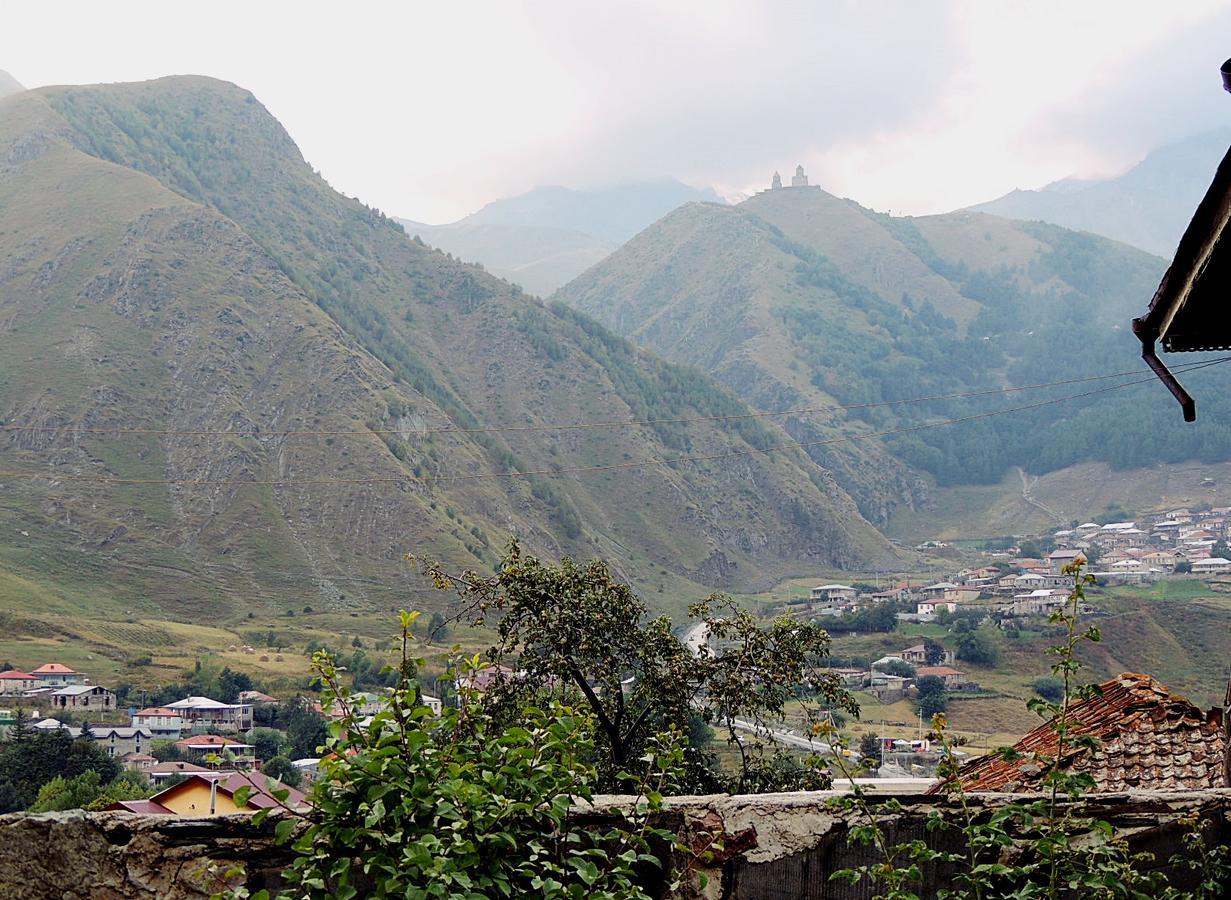 Nino Khetaguri Guest House Kazbegi Eksteriør bilde